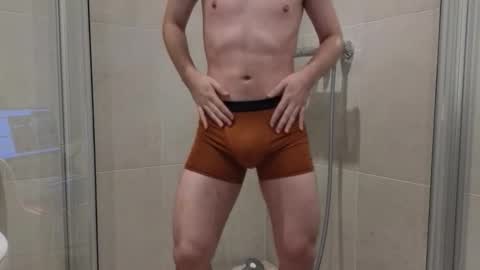 Mike  pvt is open online show from 10/26/25, 10:04