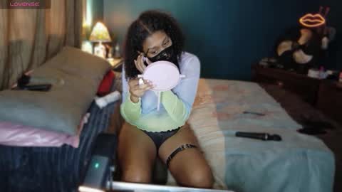 Curlynony online show from 11/07/25, 05:24