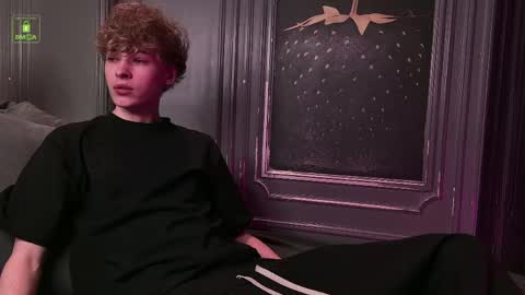 KEVIN online show from 04/24/26, 04:37