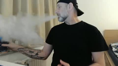 Curman85 online show from 12/17/24, 12:34