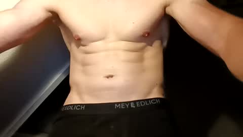 Snapshot of curtisblack251 chatting on 08/03/26, 10:57 curtisblack251 online show from 08/03/26, 10:57