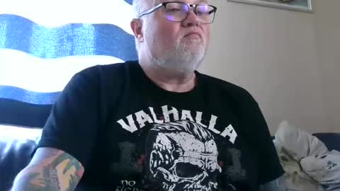 curtus14 online show from 05/02/26, 07:24