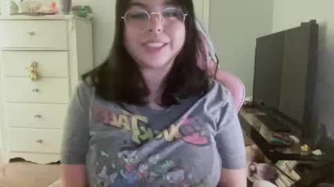 Emmie online show from 01/13/26, 02:06