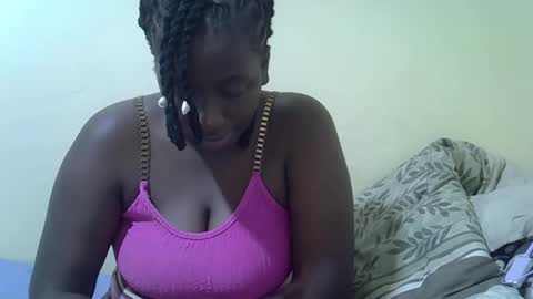 curvy_crush1 online show from 04/21/26, 01:42