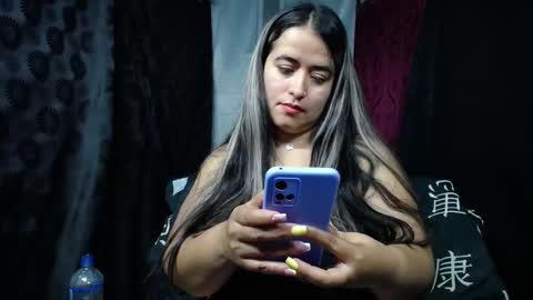 Emma online show from 10/23/25, 11:35