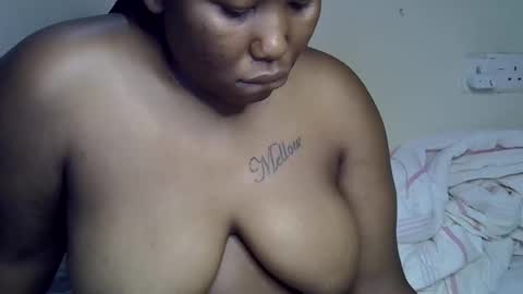 curvy_nelly1 online show from 05/14/26, 09:32