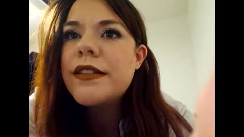 Curvyandthic online show from 11/06/25, 07:20