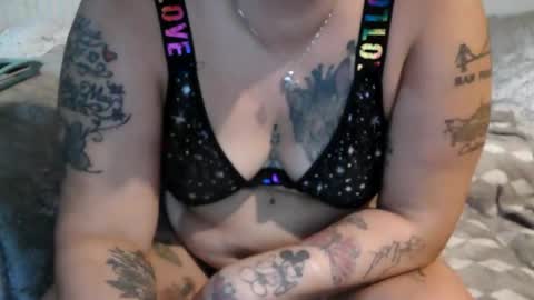 curvybbwqueen online show from 09/27/25, 12:48