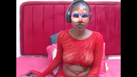 CurvyBootiliscious88 online show from 04/28/26, 08:41