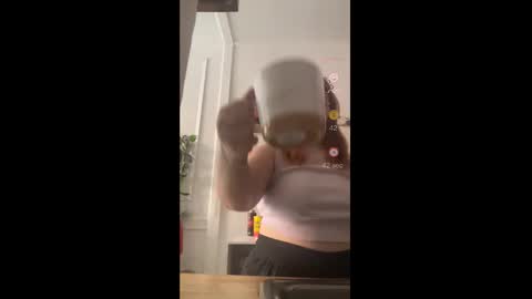 Cate online show from 01/26/25, 03:36