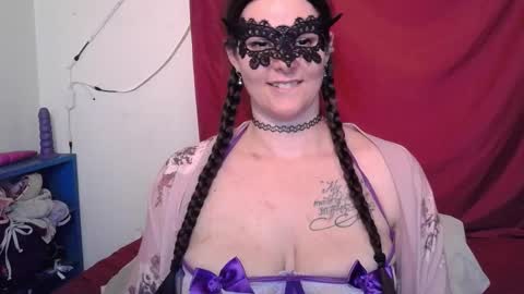 Celine Fawe online show from 03/12/26, 08:04
