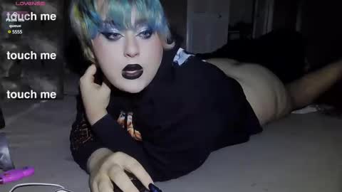 Curvygothfemboy online show from 02/11/25, 07:02