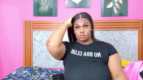 curvyhomebebe online show from 02/15/26, 11:52