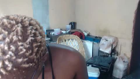Snapshot of curvypear76x chatting on 01/02/25, 07:33 curvypear76x online show from 01/02/25, 07:33