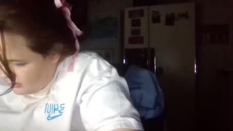 dahlia -kim online show from 12/31/24, 04:16