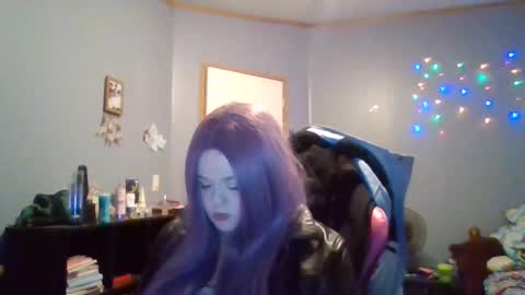 dahlia -kim online show from 03/01/25, 04:47