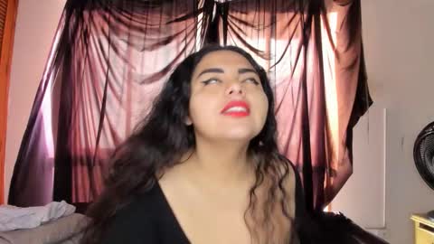 curvypornxxx online show from 12/17/25, 12:11