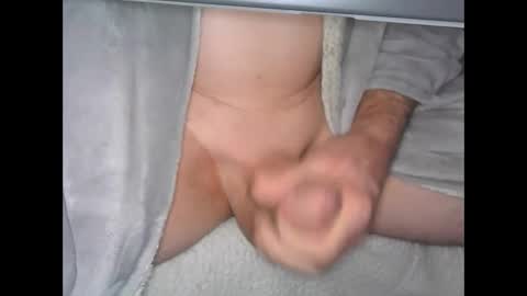 Snapshot of cut_guy64 chatting on 02/09/25, 10:20 Cut Guy online show from 02/09/25, 10:20