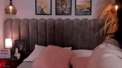 Amber  online show from 04/18/26, 07:18