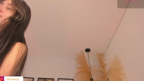 Snapshot of cute__cherry_ chatting on 07/13/26, 07:38 Amber online show from 07/13/26, 07:38