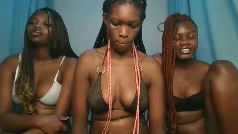 angel online show from 12/04/25, 09:45