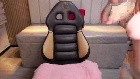 cute_angel_1 online show from 04/09/26, 03:17