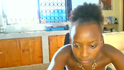 Snapshot of cute_annah chatting on 07/23/26, 05:05 cute annah online show from 07/23/26, 05:05
