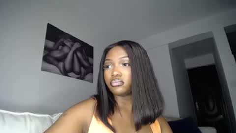 Snapshot of cute_ass18 chatting on 01/13/25, 12:41 Liya online show from 01/13/25, 12:41