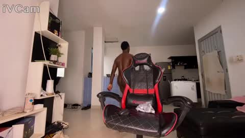 cute_boy_24cm online show from 09/13/25, 12:05