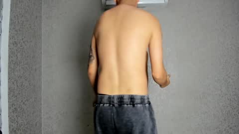 Snapshot of cute_boys18 chatting on 01/23/25, 05:21 ARTURO-18 MATIAS-18 NIKOLAY-19 HADES-18 GABO-19 online show from 01/23/25, 05:21