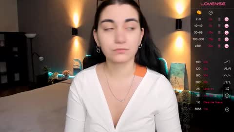 Hanna online show from 02/10/25, 02:19