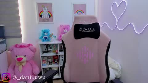 Dani  online show from 06/17/26, 02:51