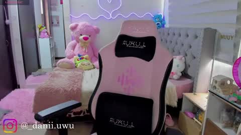 Dani  online show from 07/17/26, 05:29