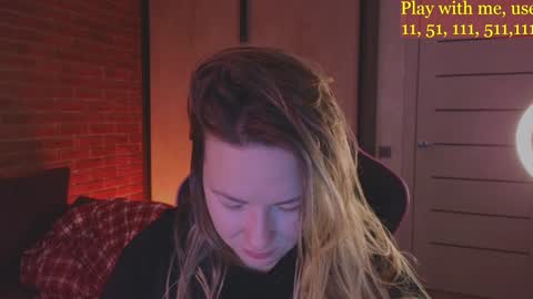 Snapshot of cute_darina chatting on 12/30/24, 01:26 Everyday stream in the same time online show from 12/30/24, 01:26