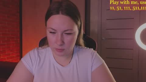 Snapshot of cute_darina chatting on 01/08/25, 04:34 Everyday stream in the same time online show from 01/08/25, 04:34