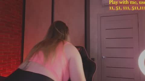 Snapshot of cute_darina chatting on 01/10/25, 07:14 Everyday stream in the same time online show from 01/10/25, 07:14