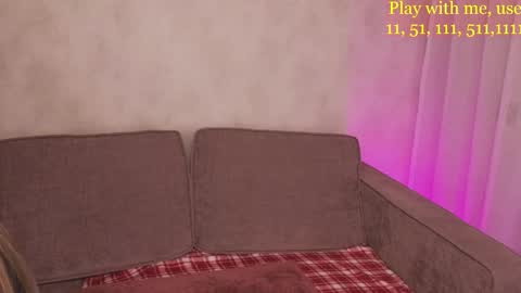 Snapshot of cute_darina chatting on 10/24/25, 01:57 Everyday stream in the same time online show from 10/24/25, 01:57