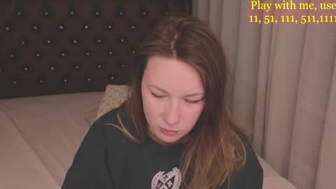 Everyday stream in the same time online show from 02/19/26, 01:34