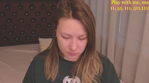 Everyday stream in the same time online show from 03/07/26, 01:24