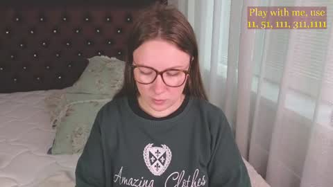 Everyday stream in the same time online show from 07/13/26, 01:19