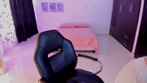 Bella Fox online show from 01/07/26, 03:36