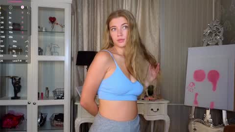 Anne online show from 09/20/25, 07:20