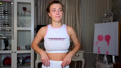 Anne online show from 10/24/25, 07:38