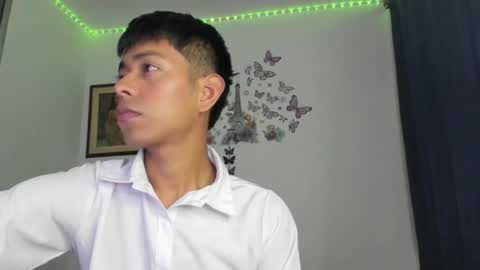 Snapshot of cute_horny_friends chatting on 08/08/26, 10:12 AnderSamu online show from 08/08/26, 10:12