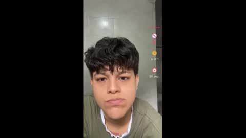 Snapshot of cute_ian chatting on 02/19/26, 03:52 cute_ian online show from 02/19/26, 03:52