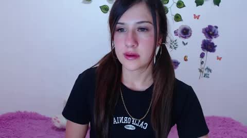 Isabella online show from 04/22/26, 11:17
