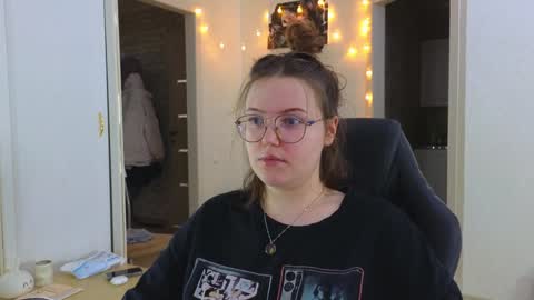 Kite and Jack online show from 02/07/25, 01:22