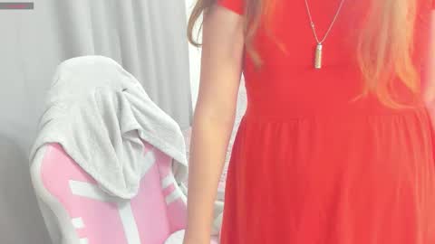 cute_kate0 online show from 11/11/25, 10:04