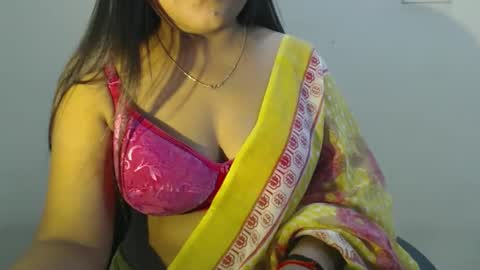 Snapshot of cute_kavya chatting on 09/23/25, 08:28 cute_kavya online show from 09/23/25, 08:28