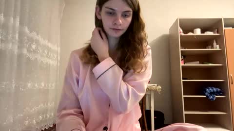 cute_kitte online show from 01/13/25, 03:45